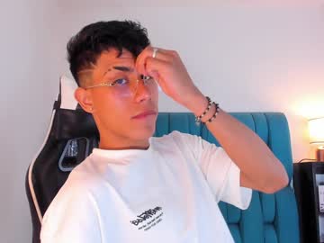 Alannaughty_ Chaturbate stream image from February 01, 2025