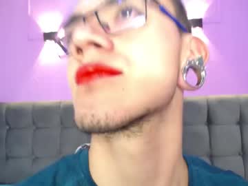 Damianmosth Chaturbate stream image from February 01, 2025