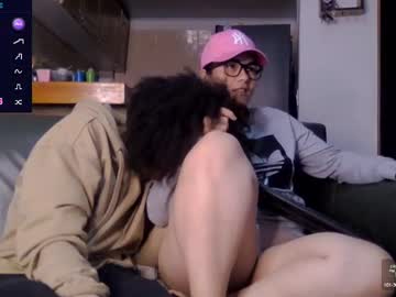 Alexanukm_17 Chaturbate stream image from February 01, 2025