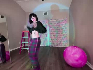 Hexivu Chaturbate stream image from February 01, 2025