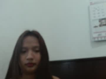Prettyisca19 Chaturbate stream image from February 01, 2025