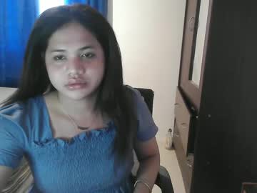 Urlovely_Vivoryxx Chaturbate stream image from February 01, 2025