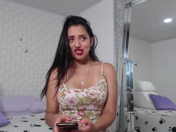 Ximenaa_Suarez Chaturbate stream image from February 01, 2025