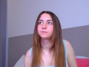 Amalialambert Chaturbate stream image from February 01, 2025