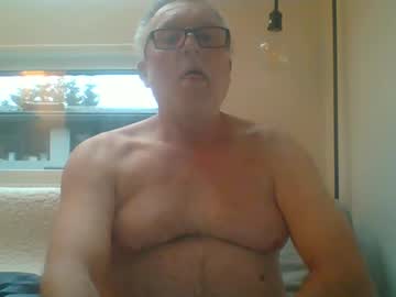 Dial76 Chaturbate stream image from February 01, 2025