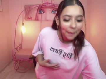 Emilia_Dark Chaturbate stream image from February 01, 2025