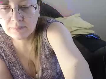 Karolina_Hristo1 Chaturbate stream image from February 01, 2025