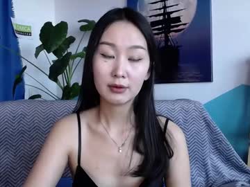 Ratna_Mm Chaturbate stream image from February 01, 2025