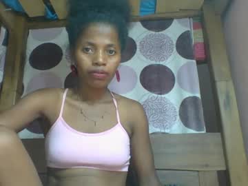 Rosiahot1 Chaturbate stream image from February 01, 2025