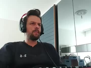 Eaglecrm Chaturbate stream image from February 01, 2025