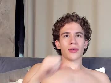 Kael_Brown1 Chaturbate stream image from February 01, 2025