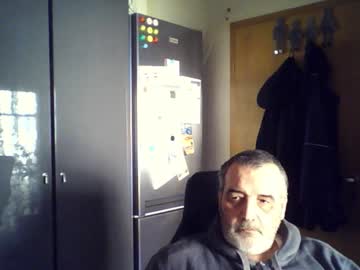Chris250268 Chaturbate stream image from February 01, 2025