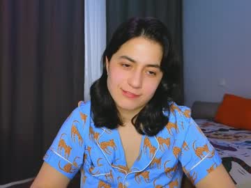 Ericabrownn Chaturbate stream image from February 01, 2025