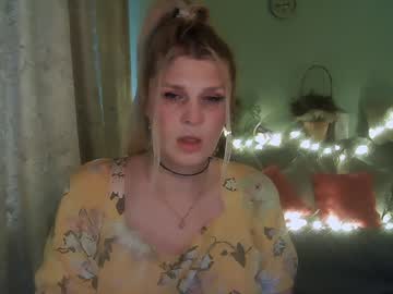 Kudesnizza Chaturbate stream image from February 01, 2025