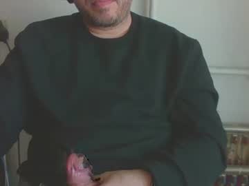 Turkishdaddy34 Chaturbate stream image from February 01, 2025