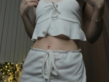 Ainsleyhammett Chaturbate stream image from February 01, 2025