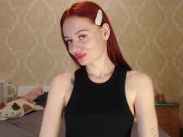 Charlottelance Chaturbate stream image from February 01, 2025
