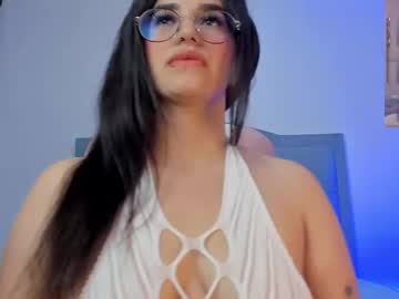 Karolina_Evans Chaturbate stream image from February 01, 2025