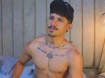Lukeetaylor Chaturbate stream image from February 01, 2025