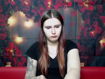 Mollytravis Chaturbate stream image from February 01, 2025