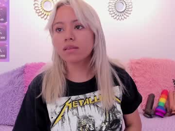 Natalia_Henao_ Chaturbate stream image from February 01, 2025