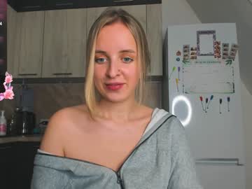 Violet_Blue_Eyes Chaturbate stream image from February 01, 2025