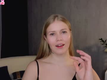 Lilybridgitte Chaturbate stream image from February 01, 2025