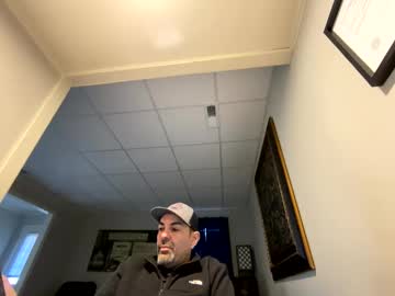 Roblatino12 Chaturbate stream image from February 01, 2025