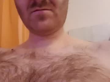 Yourdaddymario Chaturbate stream image from February 01, 2025