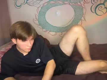 Kero180 Chaturbate stream image from February 01, 2025