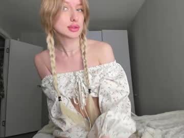 Korirenk Chaturbate stream image from February 01, 2025