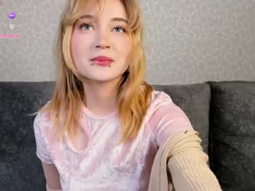 Meow_Meow_Mia Chaturbate stream image from February 01, 2025