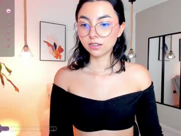 Rossychanel Chaturbate stream image from February 01, 2025
