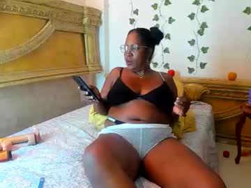 Samantalovexx Chaturbate stream image from February 01, 2025