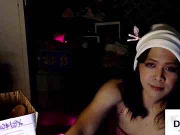 Tashakai Chaturbate stream image from February 01, 2025