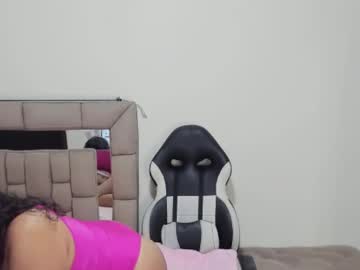 Nyomi_Browm Chaturbate stream image from February 01, 2025