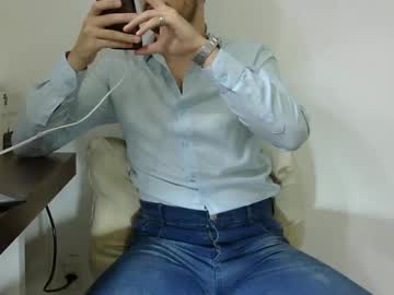 Rafaelssk Chaturbate stream image from February 01, 2025