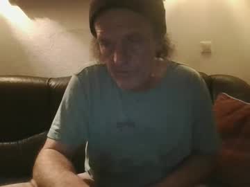 Schwanzele Chaturbate stream image from February 01, 2025