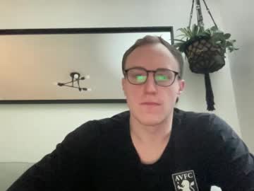 Hotholby86 Chaturbate stream image from February 01, 2025