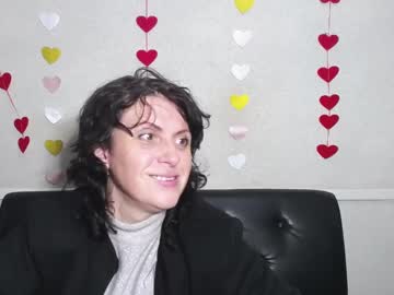 Luciami Chaturbate stream image from February 01, 2025