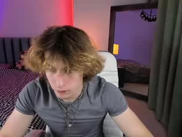 Rich_Piano Chaturbate stream image from February 01, 2025