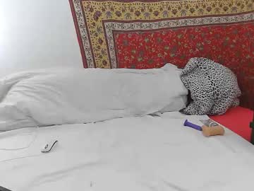 Sunnynatury Chaturbate stream image from February 01, 2025