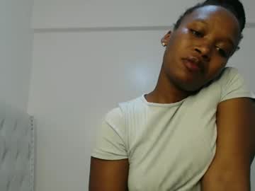 Tokyo_Queen Chaturbate stream image from February 01, 2025