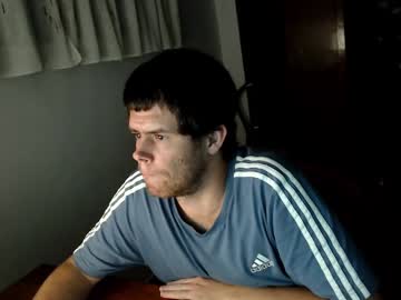 Spanishboytenerife Chaturbate stream image from February 01, 2025