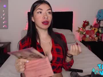 Violett_Flowers Chaturbate stream image from February 01, 2025