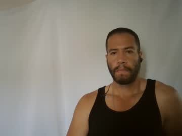 Deezul86 Chaturbate stream image from February 01, 2025