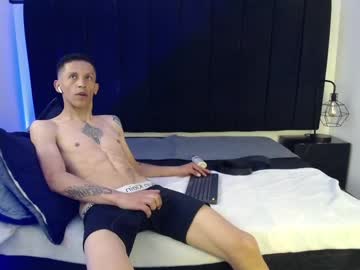 Horizontrek Chaturbate stream image from February 01, 2025