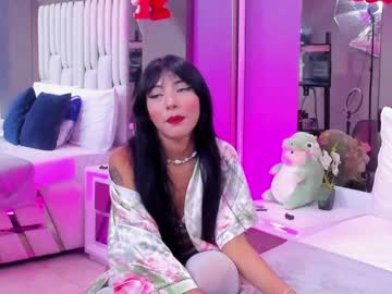 Kitty_Eliffe Chaturbate stream image from February 01, 2025