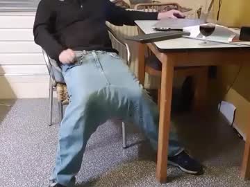 Oldersagger Chaturbate stream image from February 01, 2025