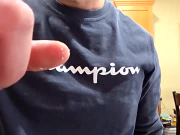 Peteypete204 Chaturbate stream image from February 01, 2025